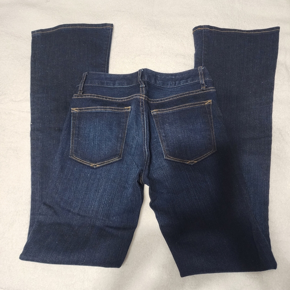 Classic Blue Women's Jeans - Picture 2 of 6